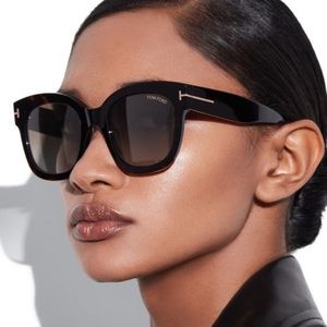 TOM FORD BEATRIX SUNGLASSES